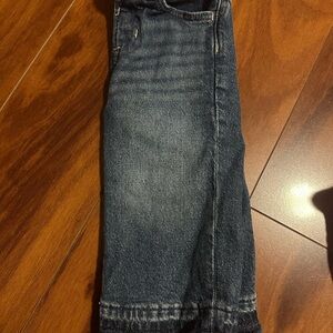 GAP Dark Blue Straight Leg Women's Jeans